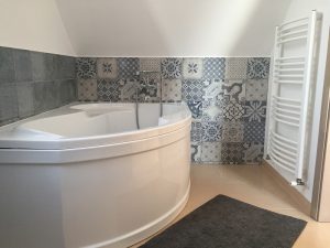 elkészült a burkolódzó szentendrei fürdőszoba